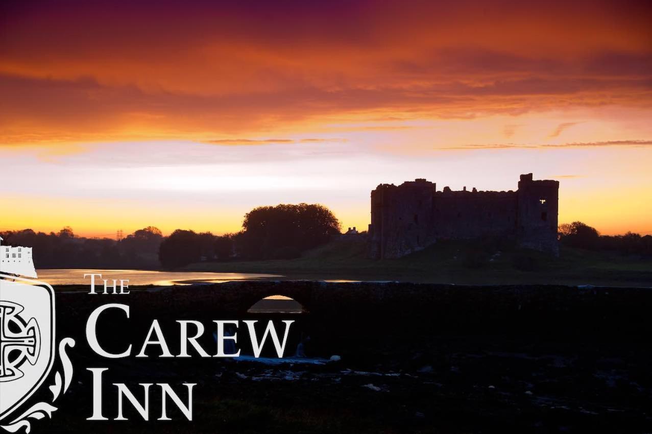 Carew Inn Екстер'єр фото